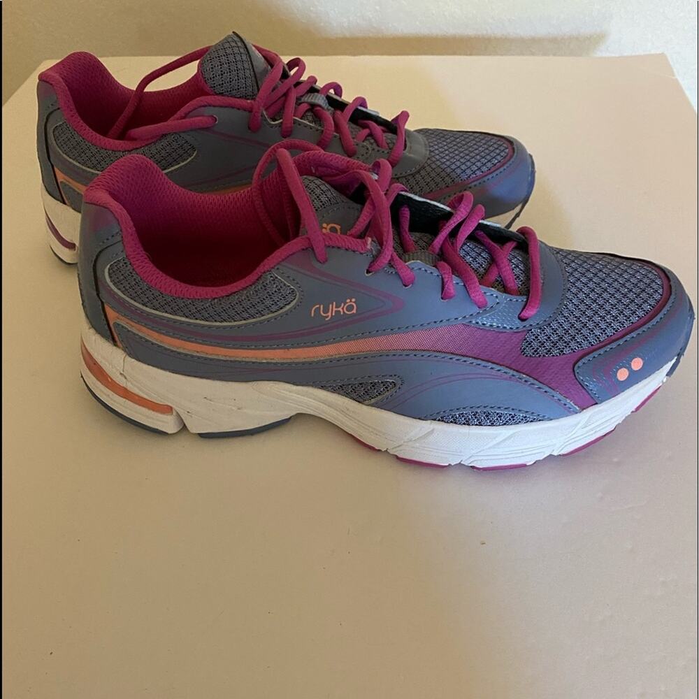 RYKA memory foam women’s infinite 8